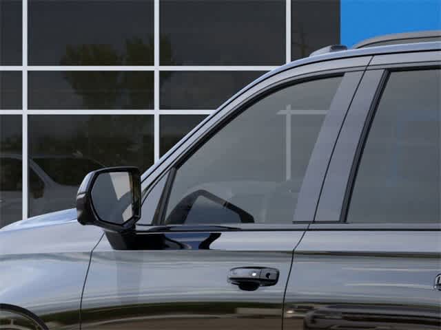 Thumbnail: 2026 Chevrolet Suburban - 12