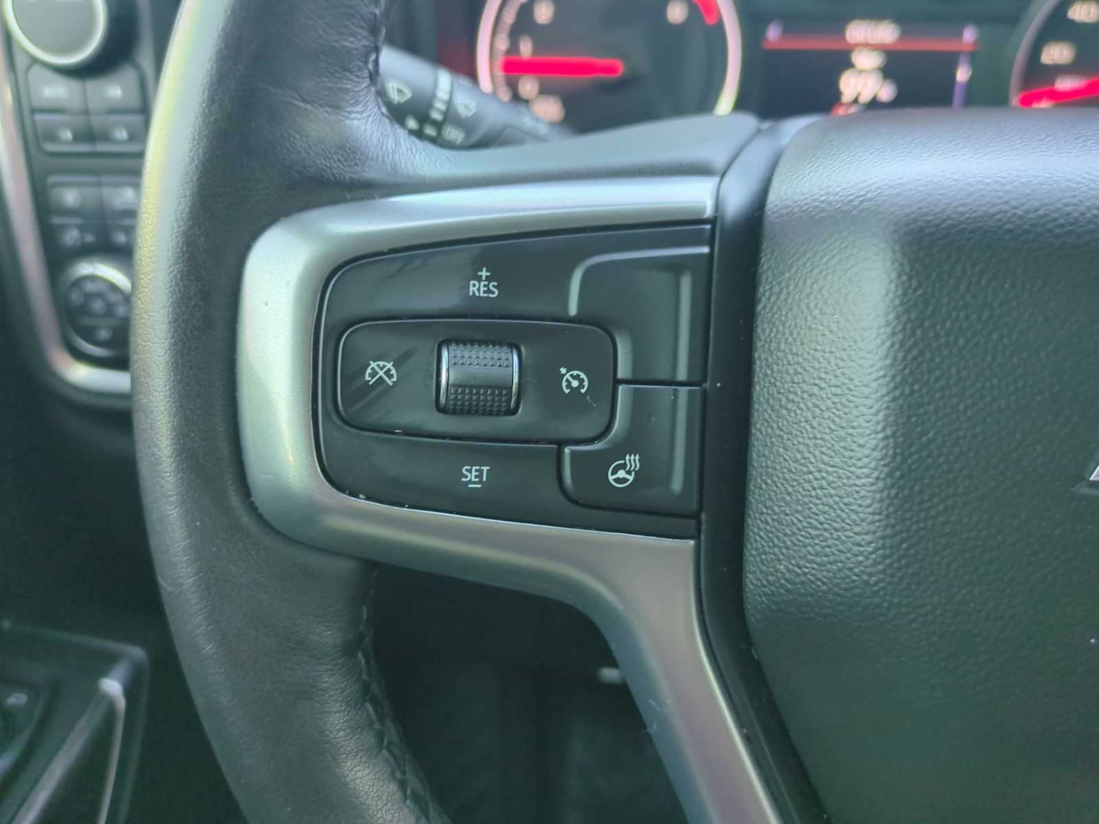 Thumbnail: 2022 Chevrolet Silverado 1500 - 24