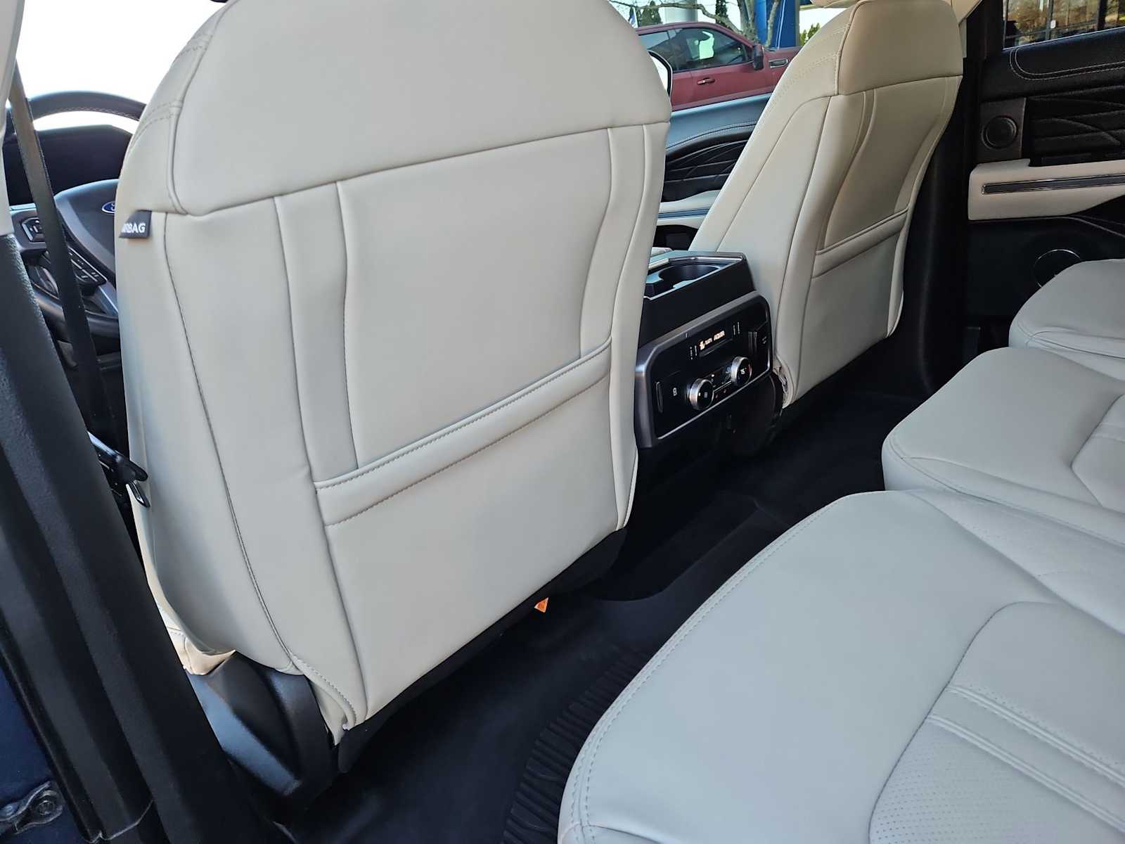 Thumbnail: 2020 Ford Expedition - 19