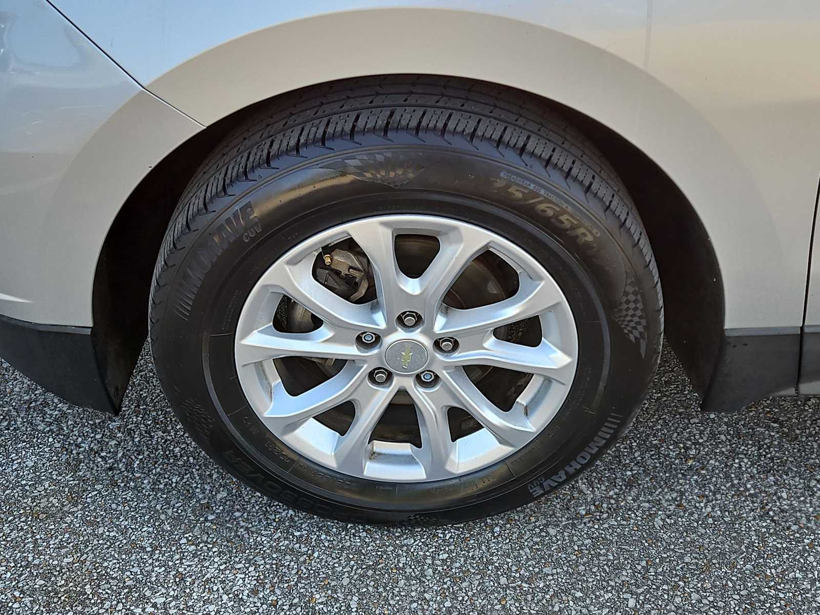 Thumbnail: 2018 Chevrolet Equinox - 17