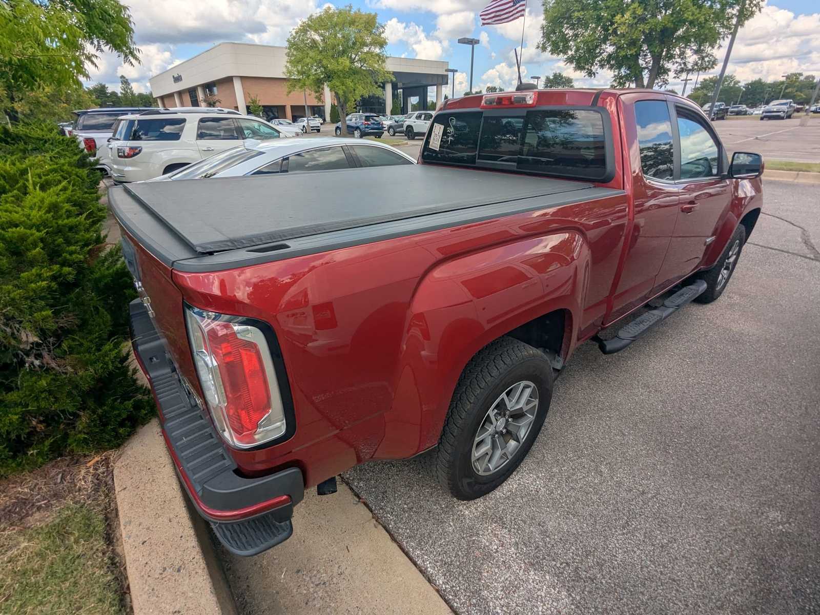 Thumbnail: 2019 GMC Canyon - 4