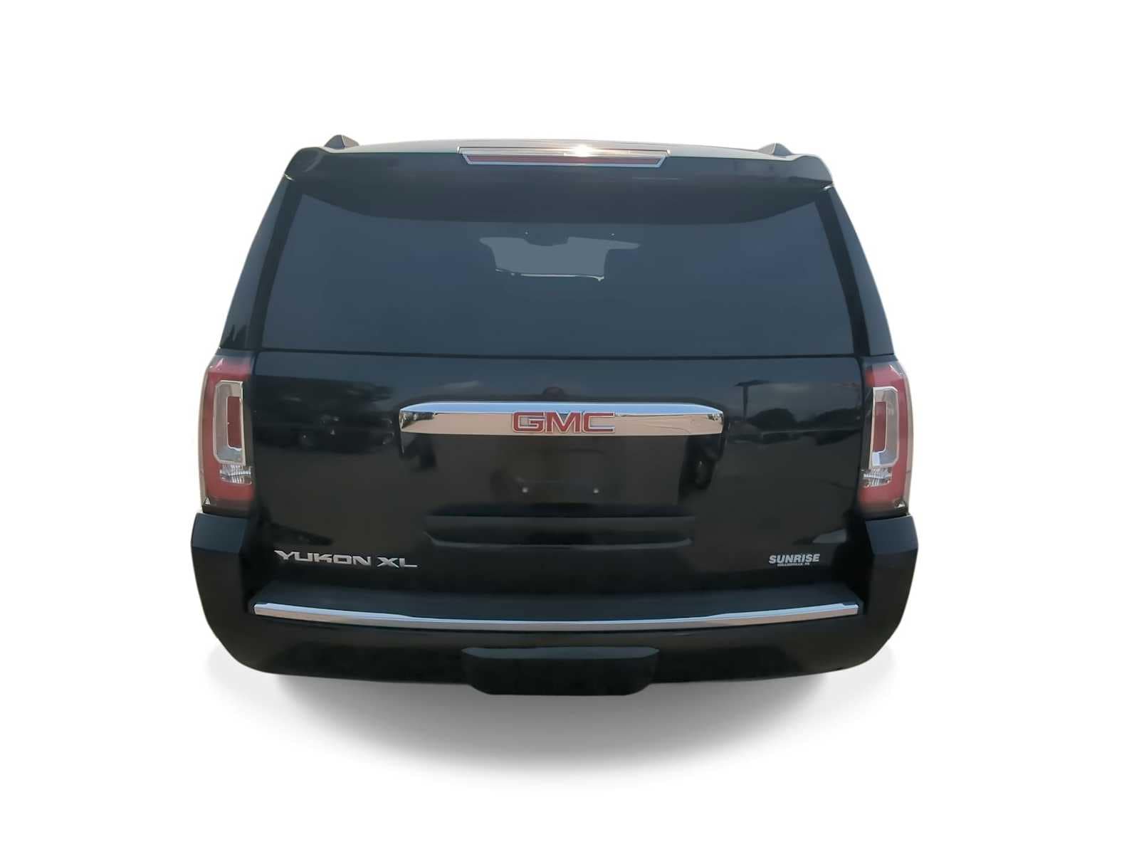 2017 GMC Yukon XL Denali 7