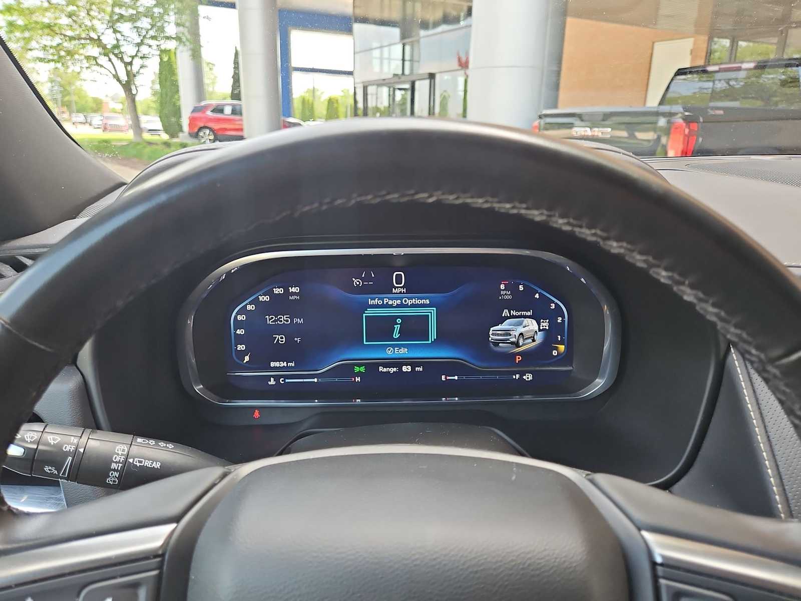 Thumbnail: 2023 Chevrolet Suburban - 32