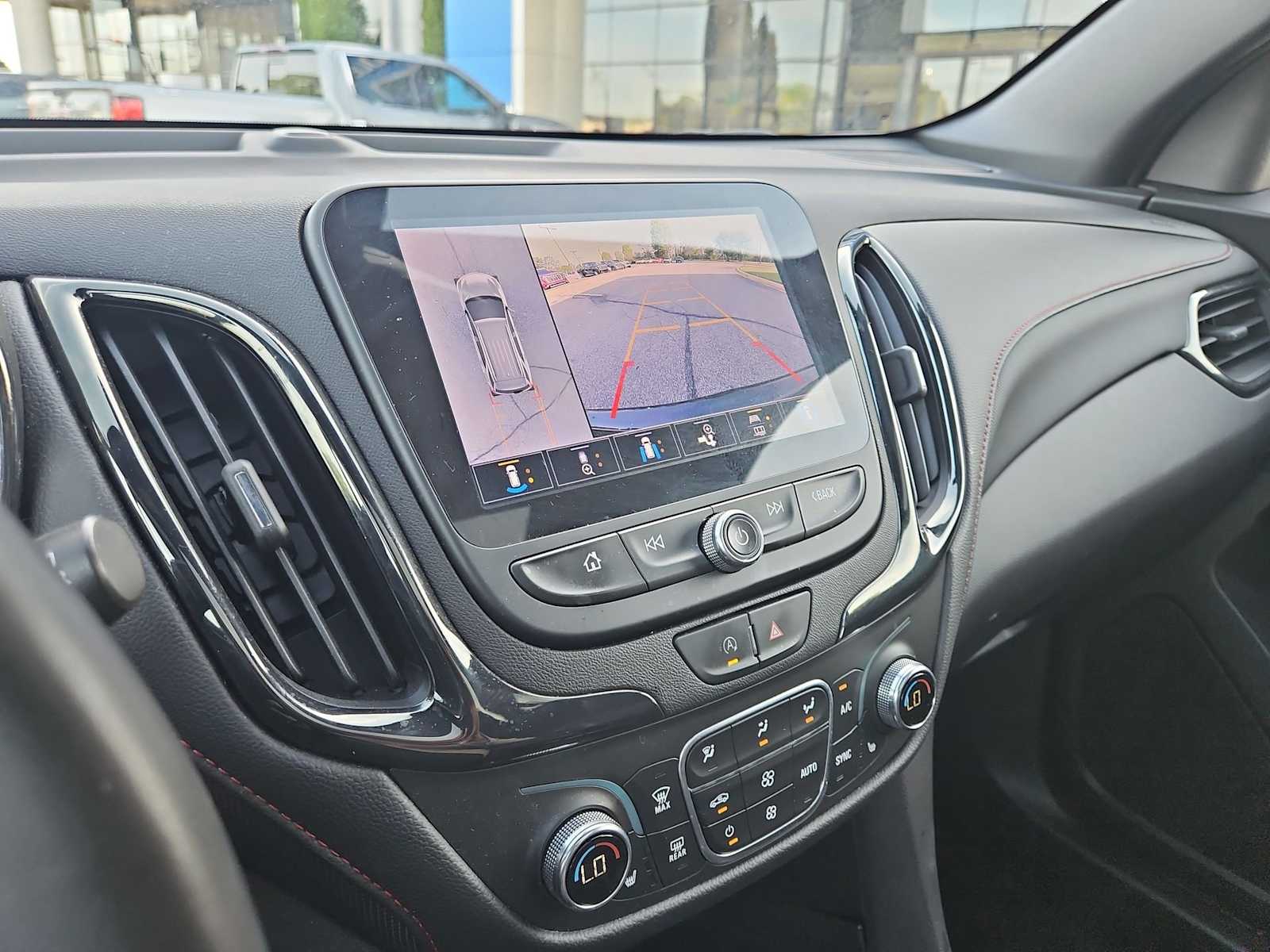 Thumbnail: 2023 Chevrolet Equinox - 31