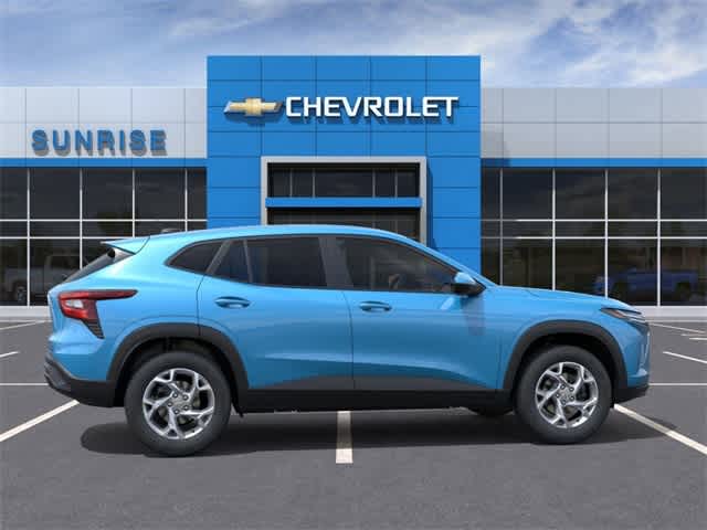 Thumbnail: 2026 Chevrolet Trax - 6