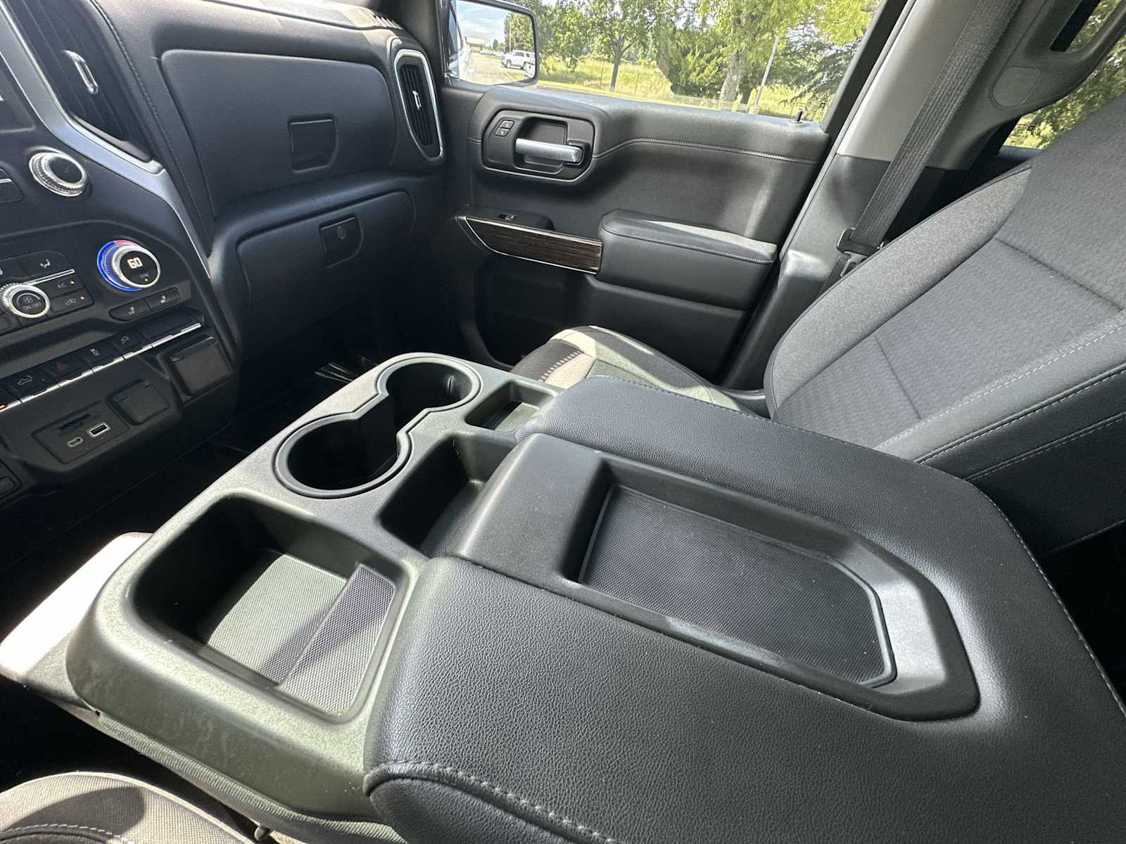 Thumbnail: 2019 GMC Sierra 1500 - 28