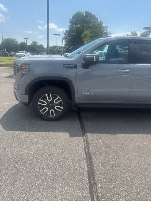 Thumbnail: 2024 GMC Sierra 1500 - 13