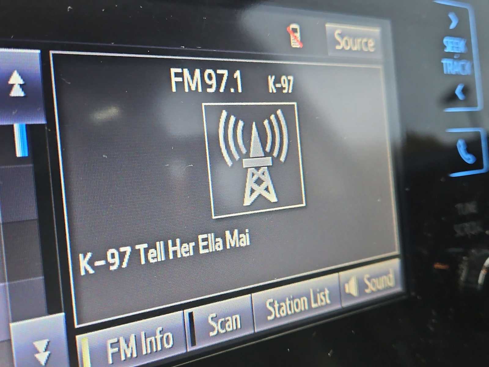 Thumbnail: 2018 Toyota Corolla - 30