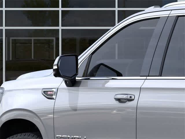 Thumbnail: 2025 GMC Yukon XL - 12