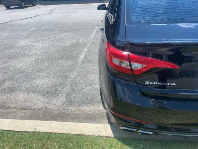 Thumbnail: 2015 Hyundai Sonata - 7
