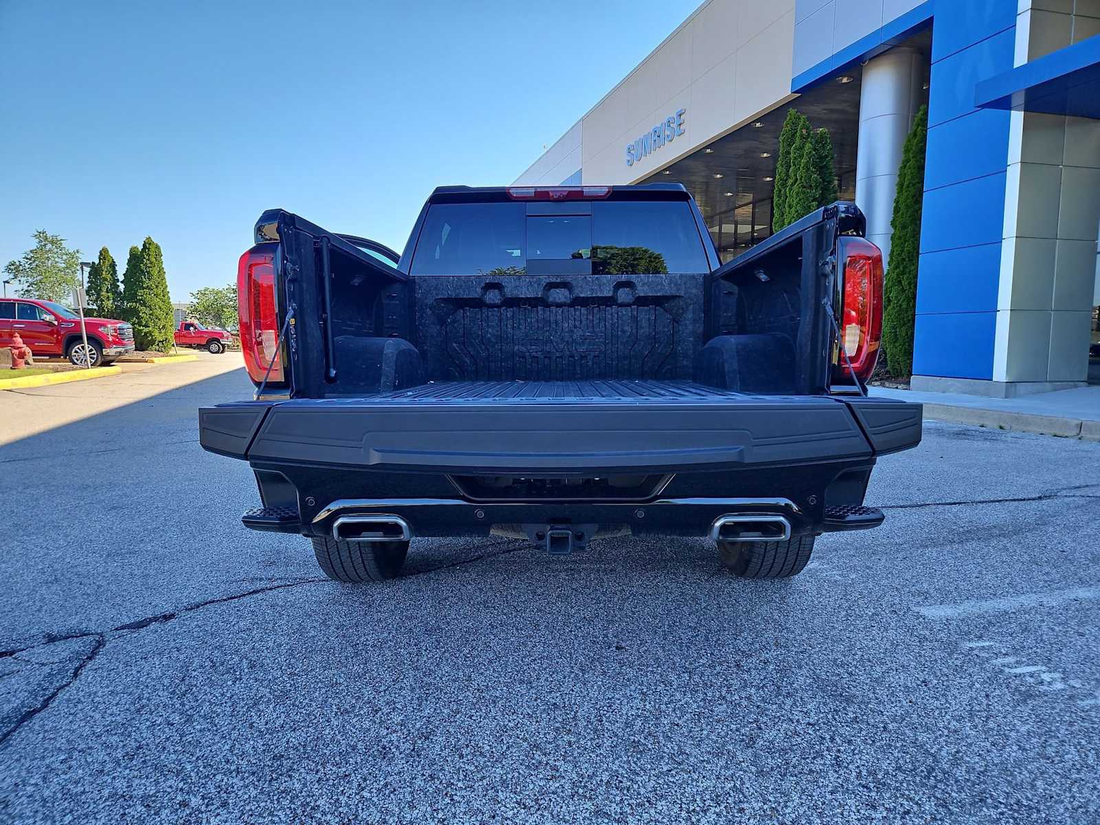 Thumbnail: 2025 GMC Sierra 1500 - 35