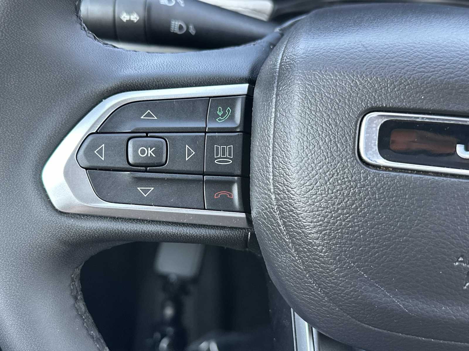 Thumbnail: 2025 Jeep Compass - 26