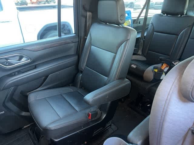 Thumbnail: 2022 Chevrolet Suburban - 8