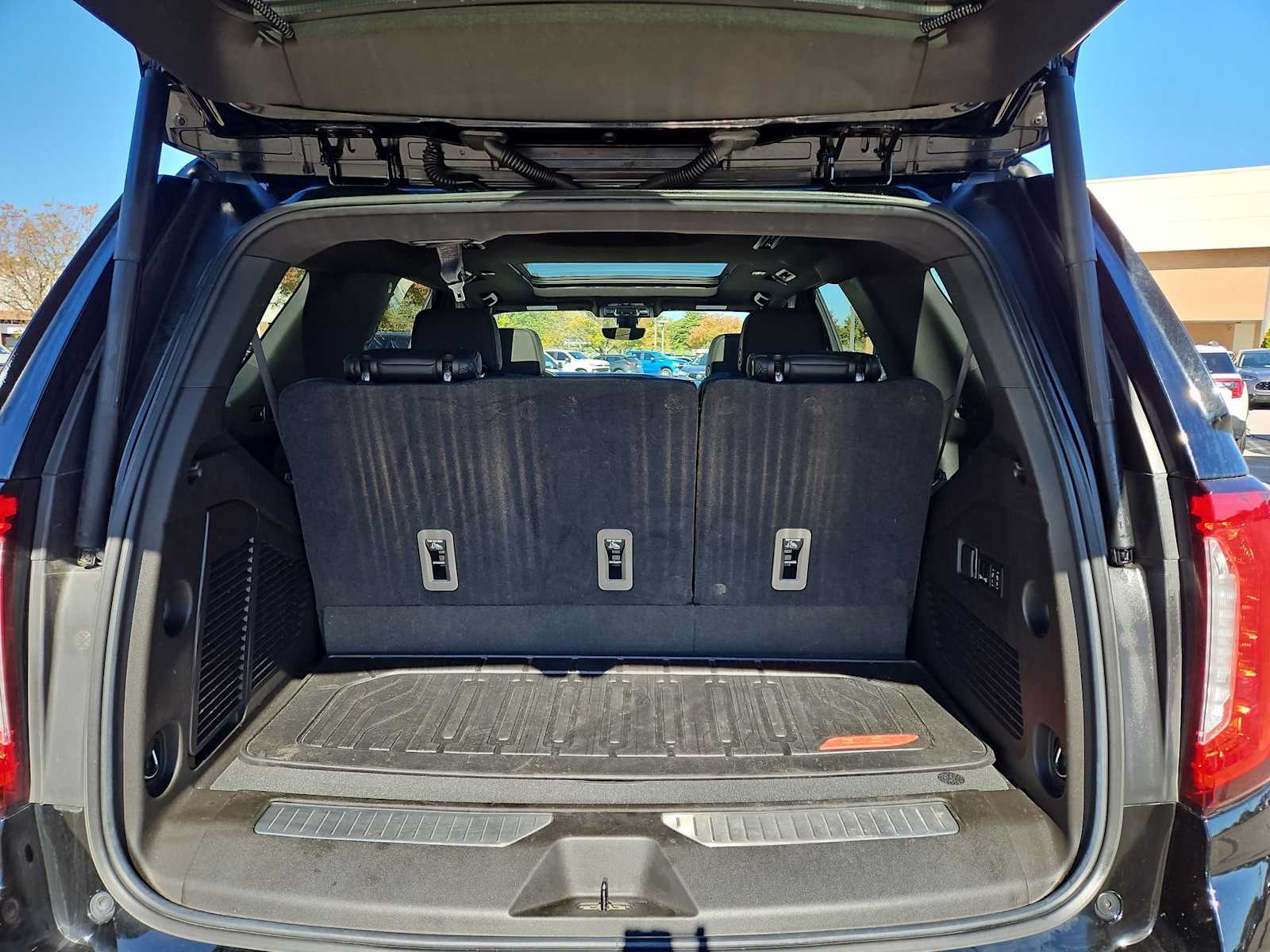 Thumbnail: 2021 GMC Yukon - 37