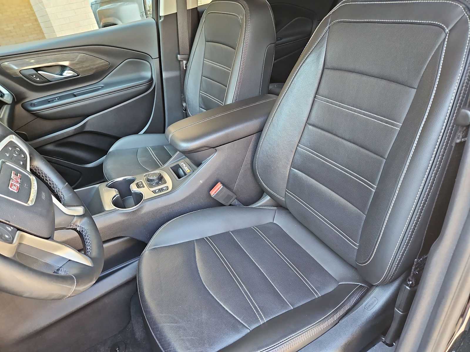 Thumbnail: 2024 GMC Terrain - 17