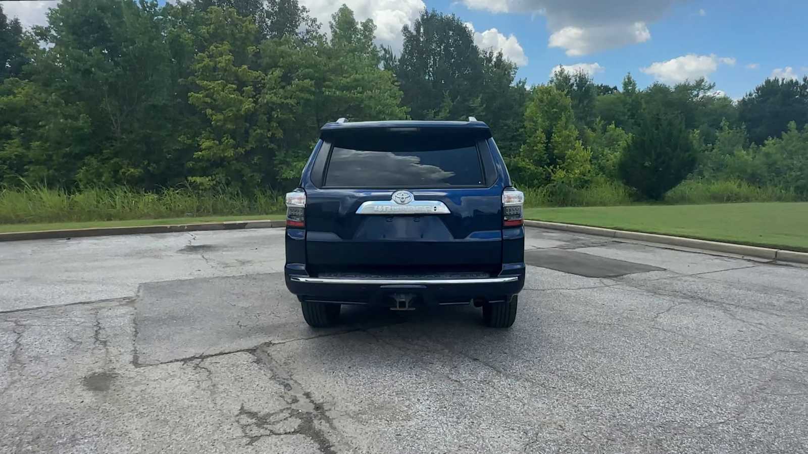 Thumbnail: 2015 Toyota 4Runner - 7