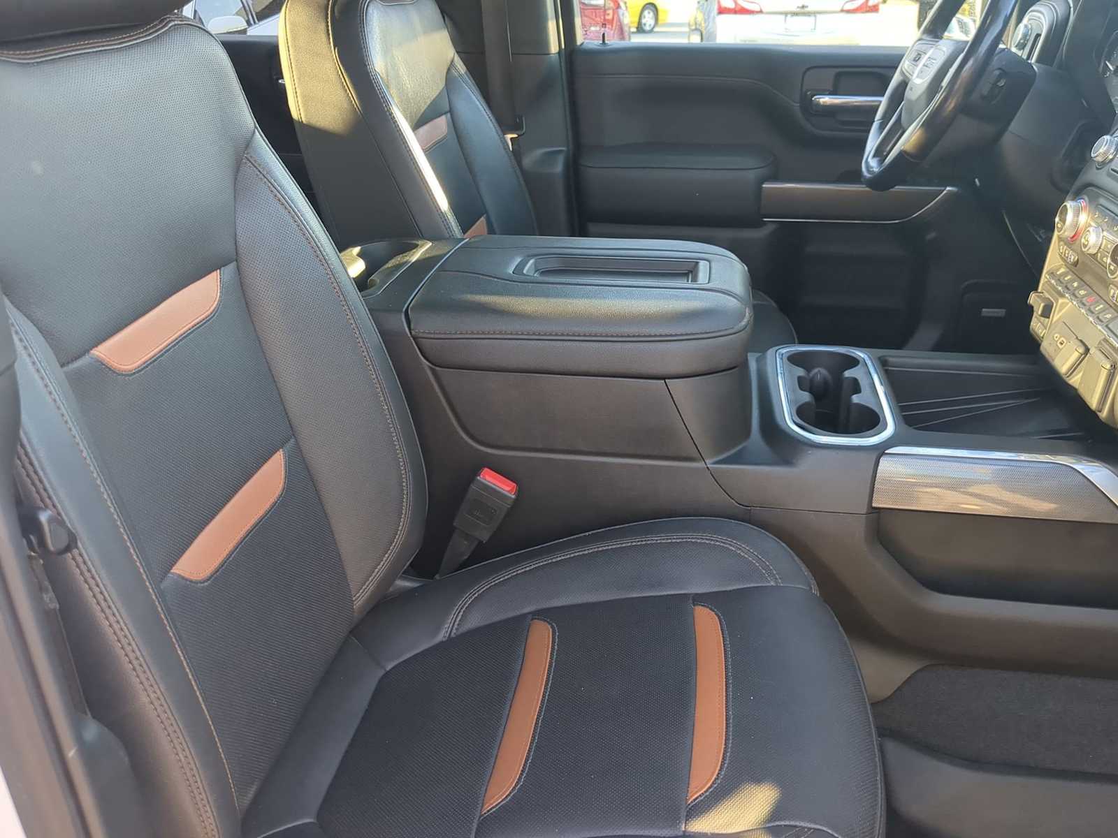 Thumbnail: 2022 GMC Sierra 3500 - 22