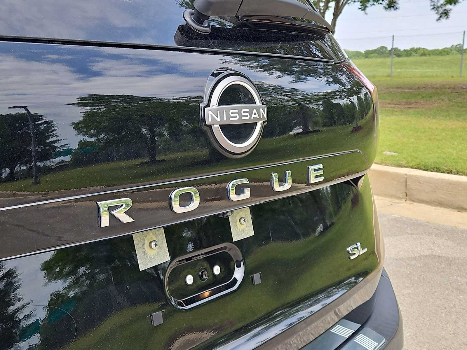 Thumbnail: 2023 Nissan Rogue - 22