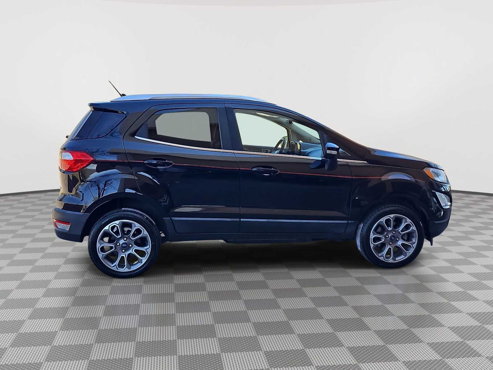 Thumbnail: 2019 Ford EcoSport - 9