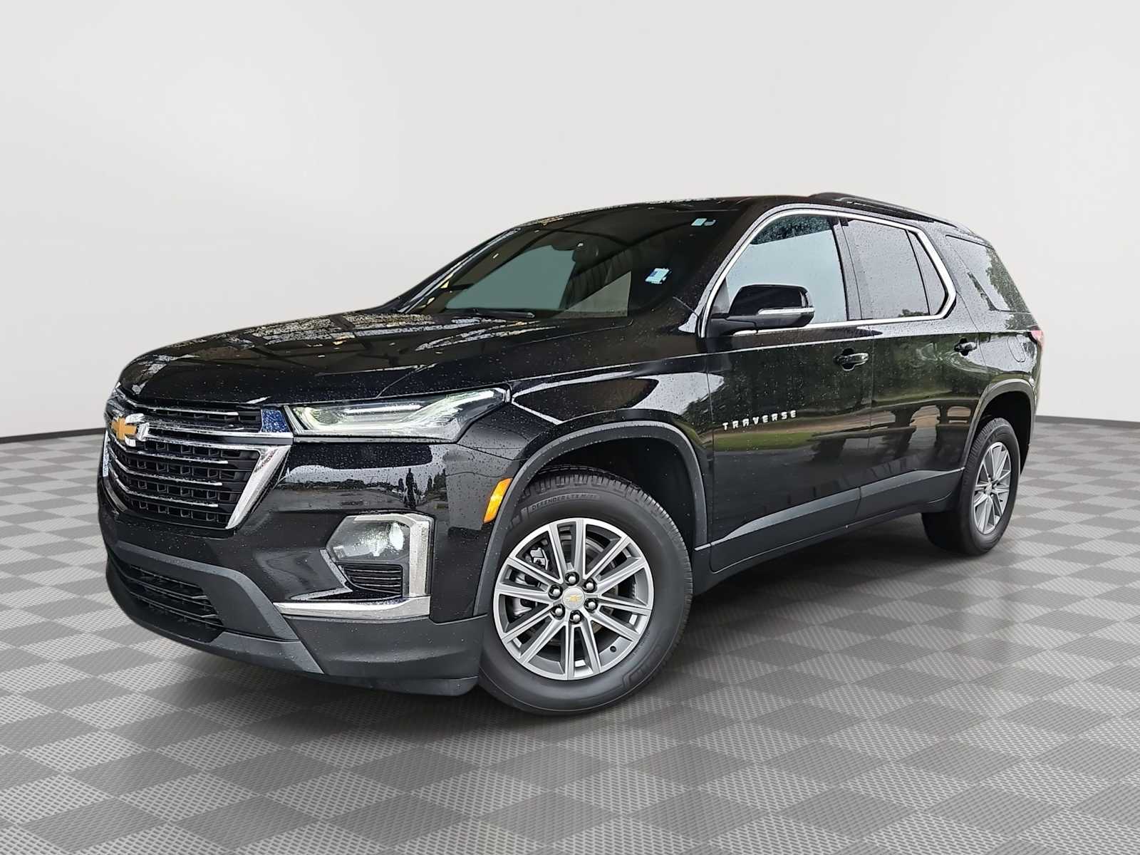 Thumbnail: 2023 Chevrolet Traverse - 1