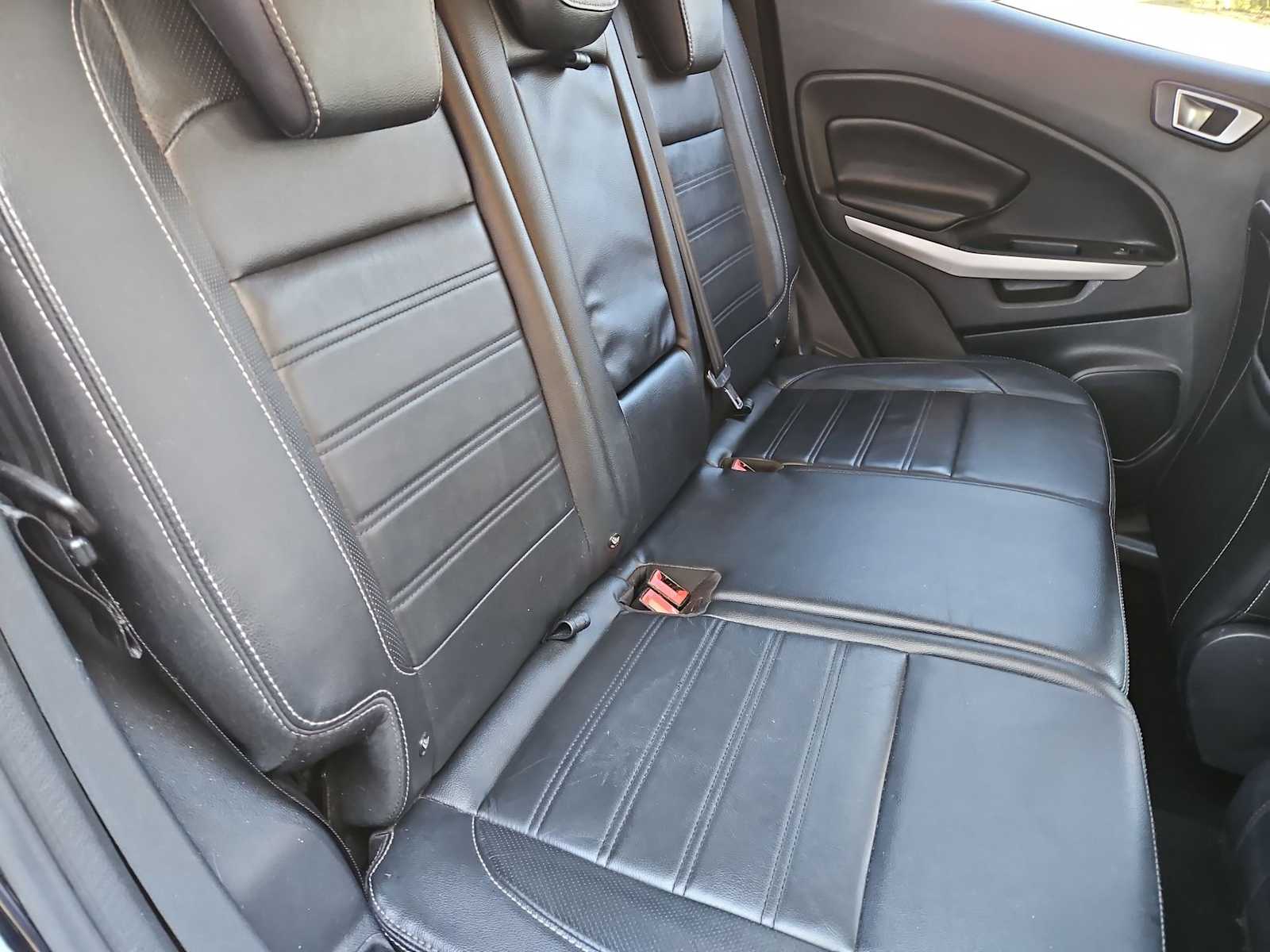 Thumbnail: 2019 Ford EcoSport - 22