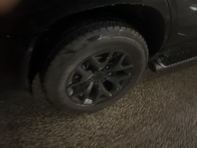 Thumbnail: 2024 Chevrolet Tahoe - 18