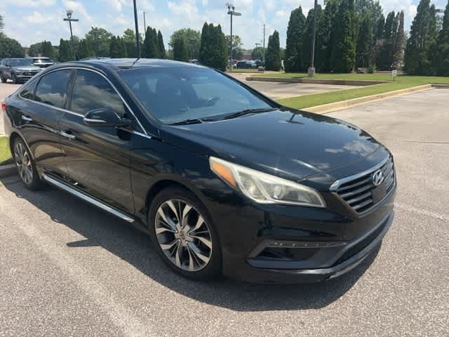 Thumbnail: 2015 Hyundai Sonata - 3