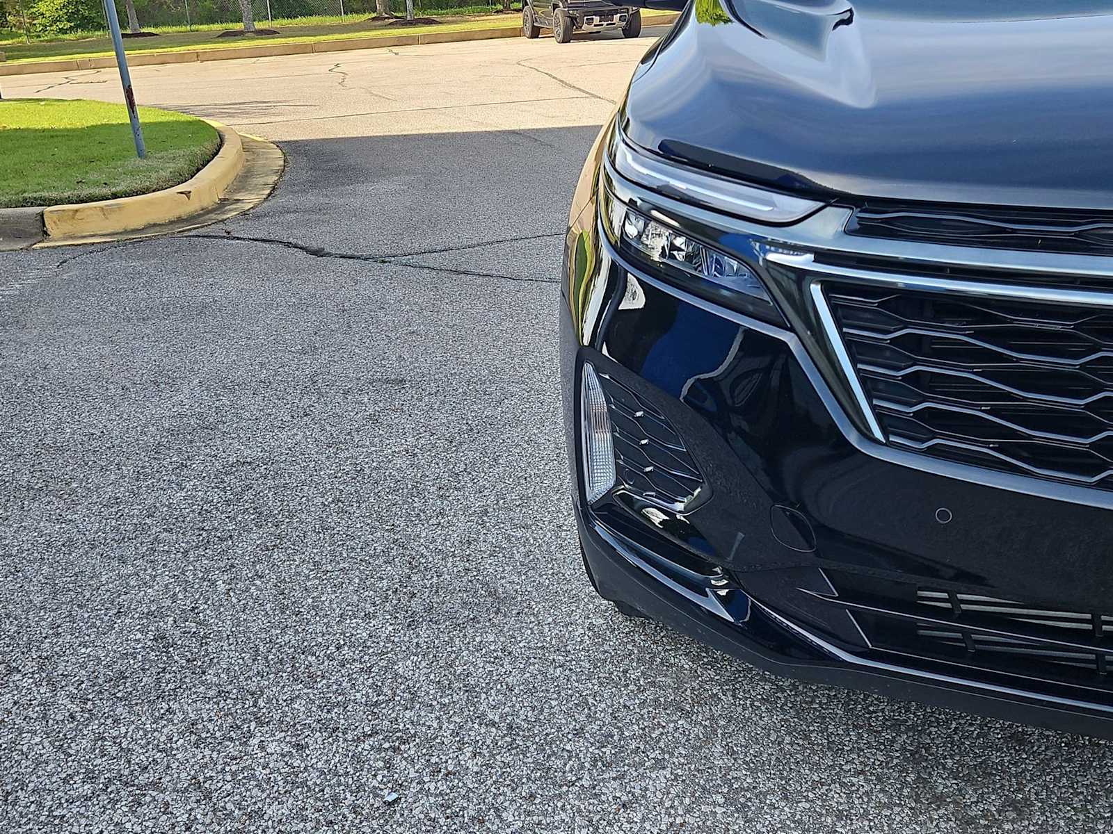 Thumbnail: 2023 Chevrolet Equinox - 11