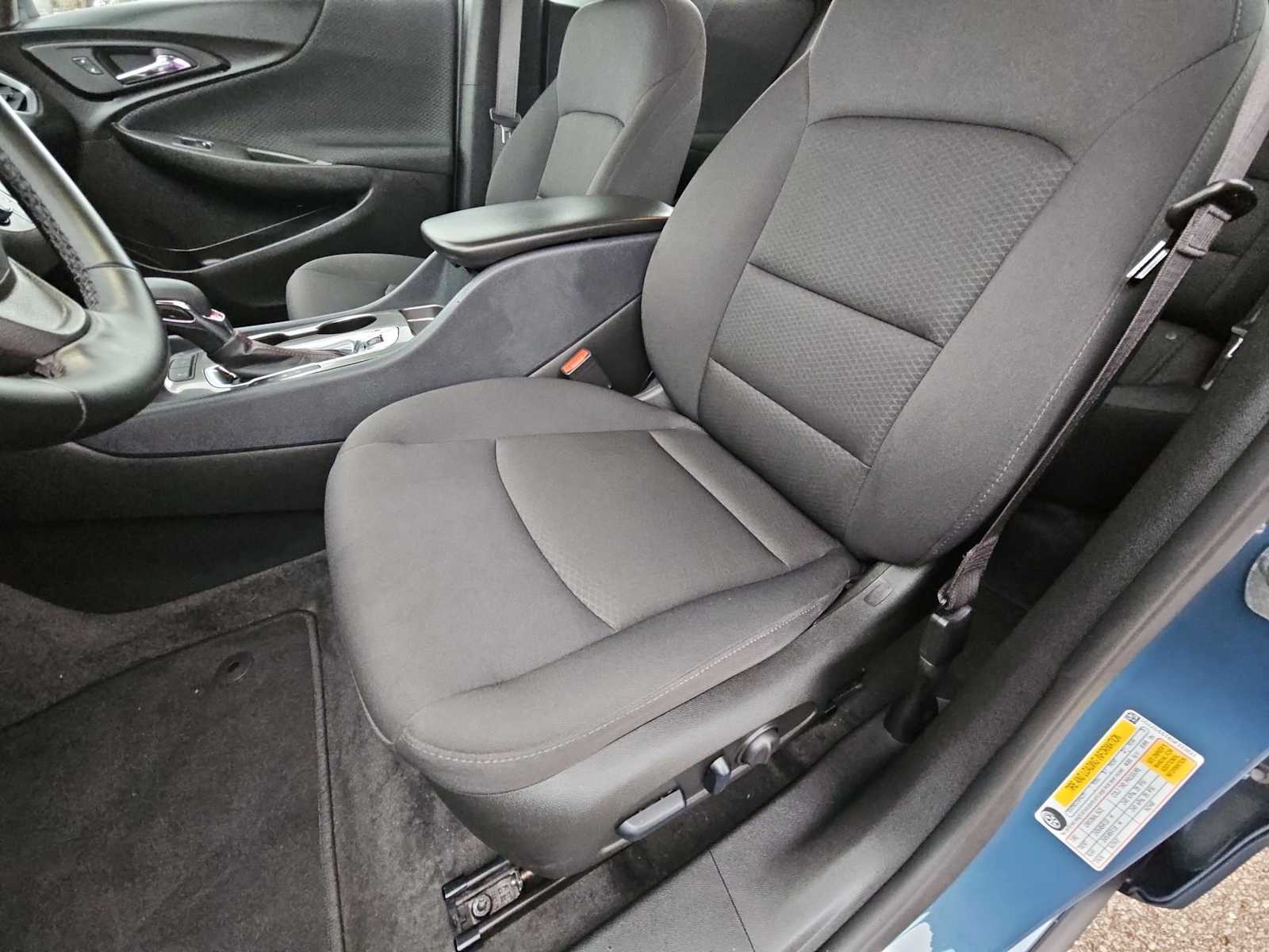 Thumbnail: 2025 Chevrolet Malibu - 17