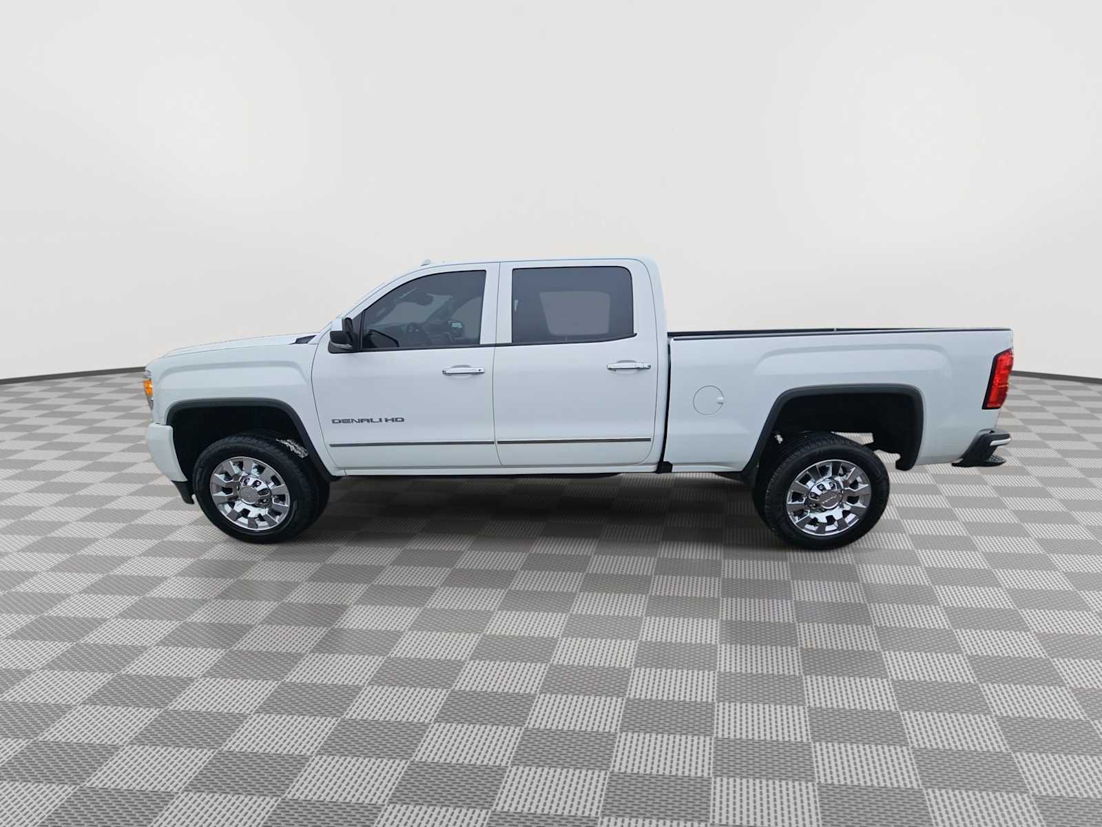 Thumbnail: 2019 GMC Sierra 2500 - 8