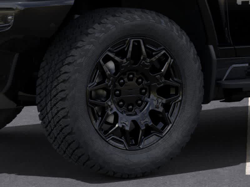 Thumbnail: 2025 GMC Hummer EV - 9