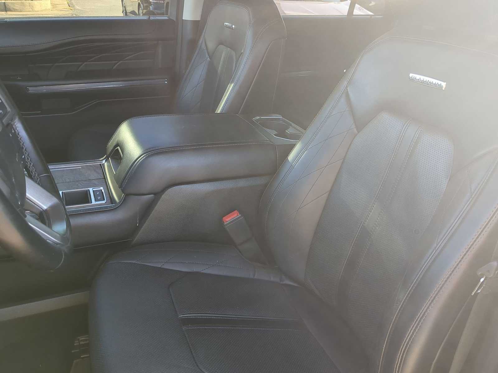 Thumbnail: 2021 Ford Expedition - 16