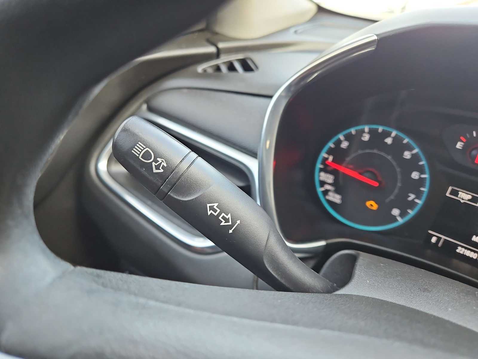 Thumbnail: 2018 Chevrolet Equinox - 30