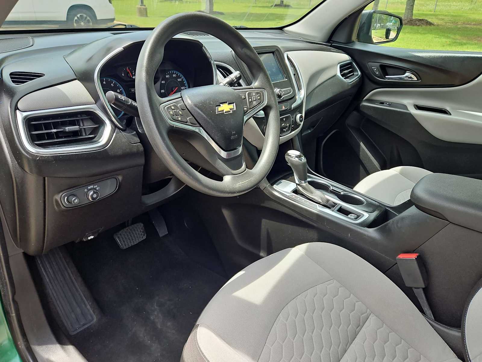 Thumbnail: 2018 Chevrolet Equinox - 10