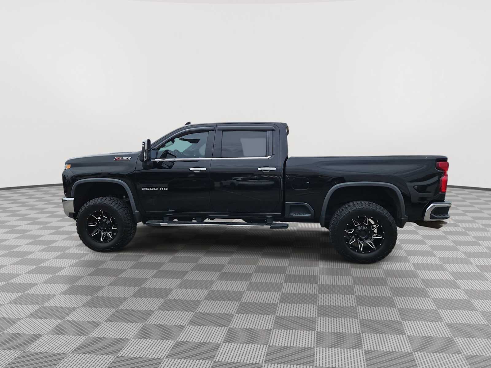 Thumbnail: 2020 Chevrolet Silverado 2500 - 5