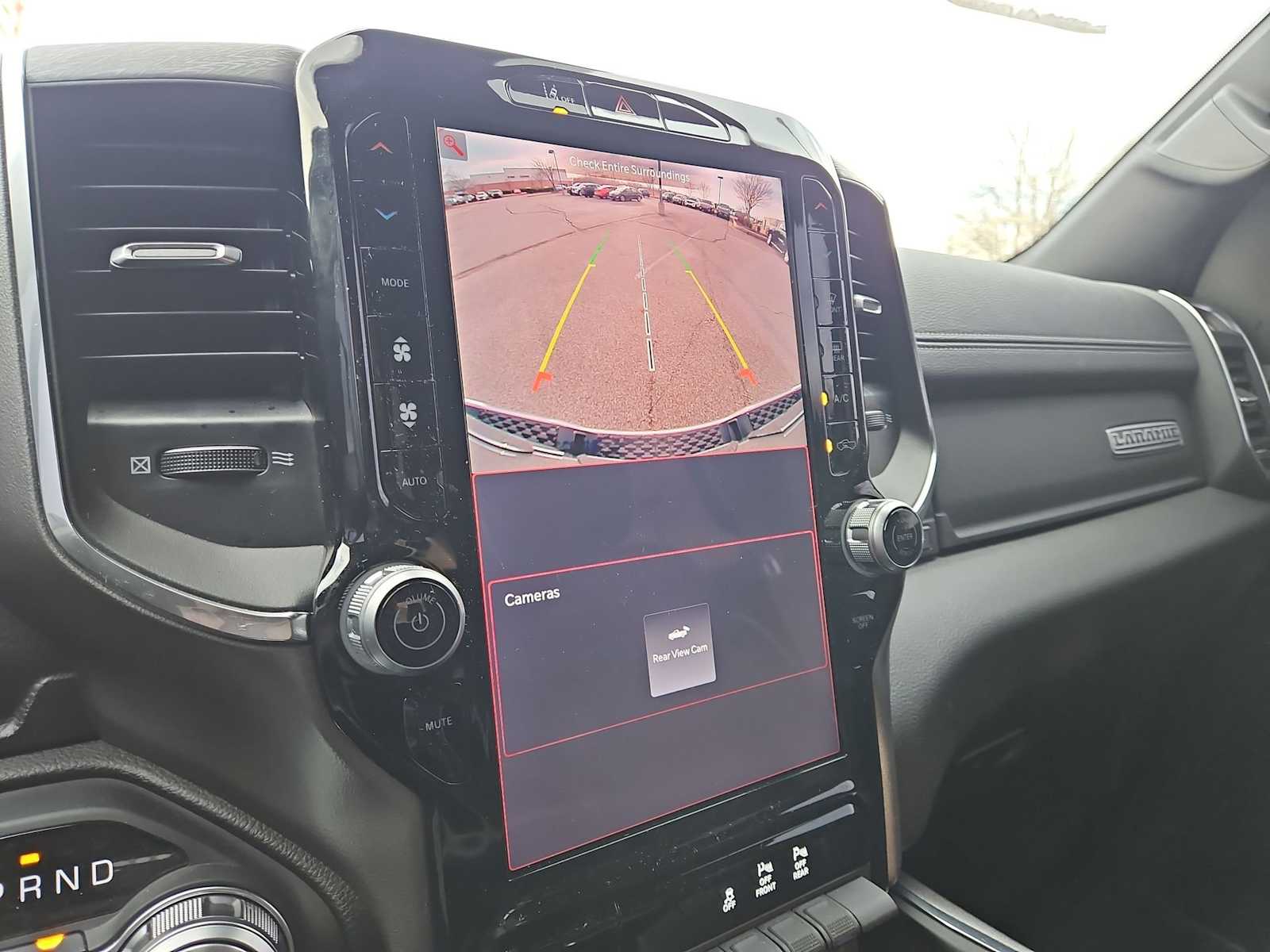 Thumbnail: 2025 RAM 1500 - 29