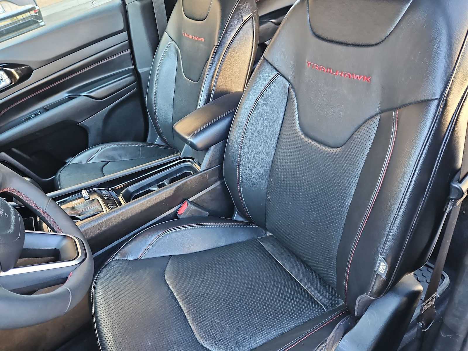 Thumbnail: 2023 Jeep Compass - 17