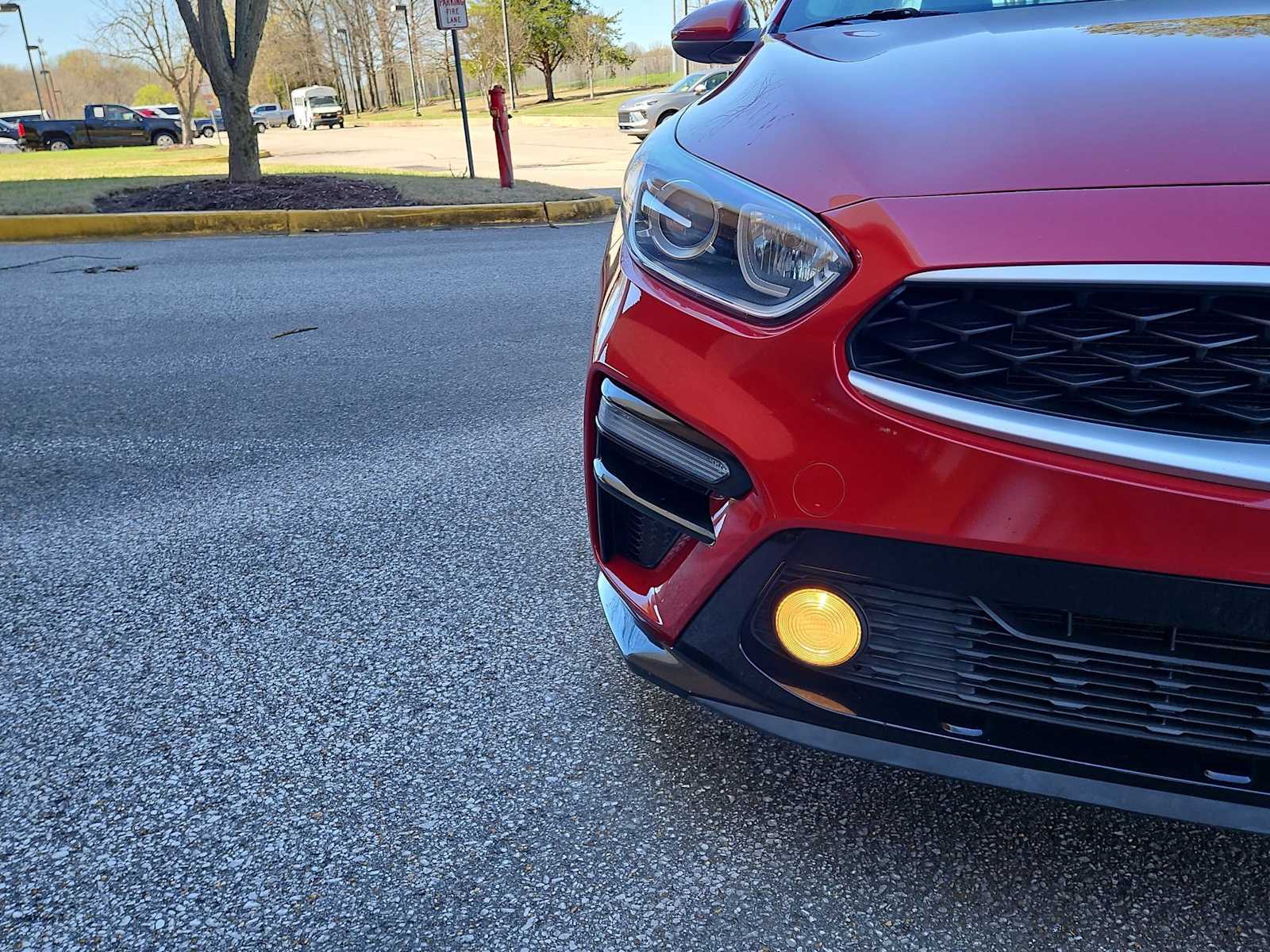 Thumbnail: 2021 Kia Forte - 11