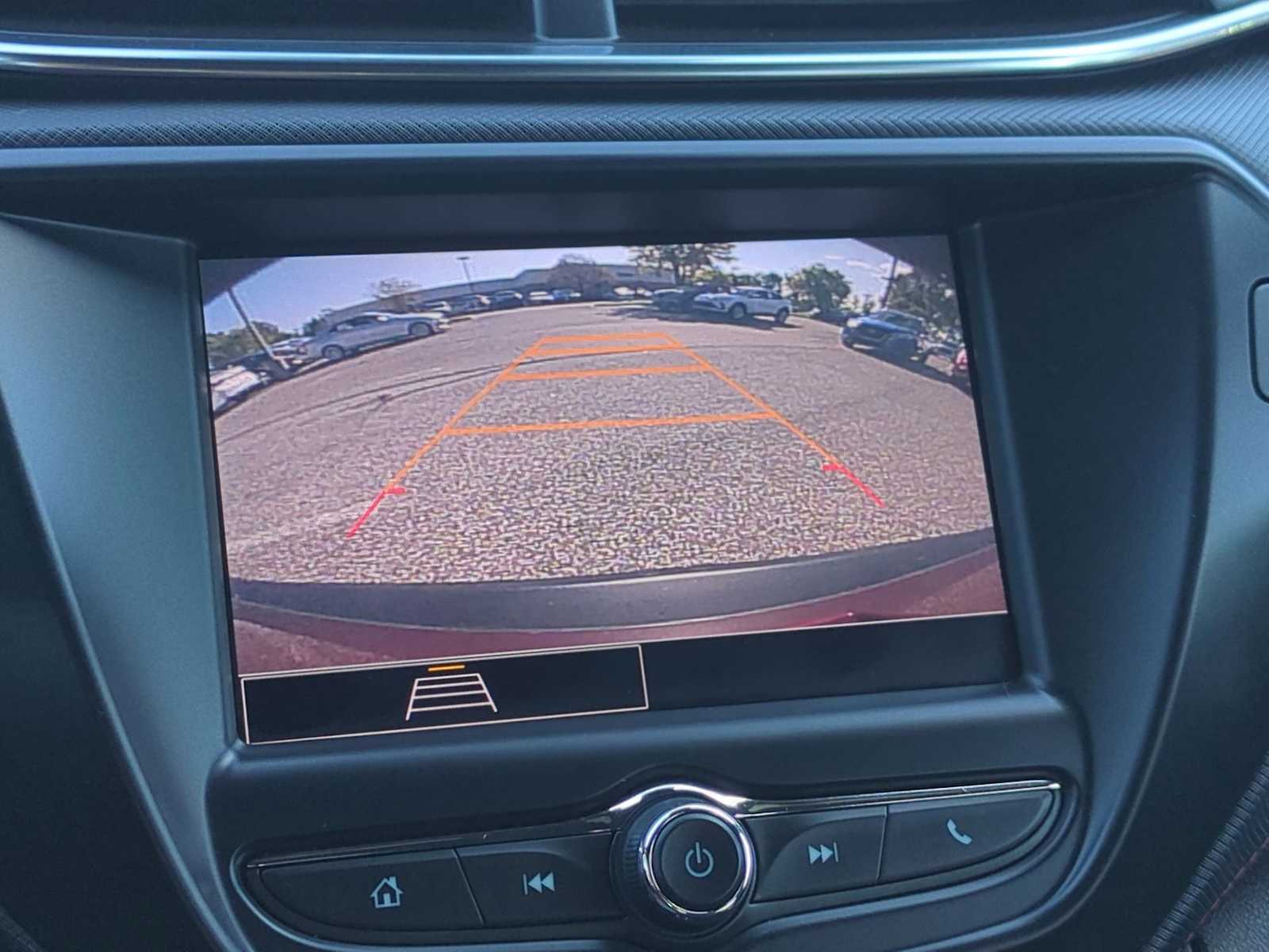 Thumbnail: 2022 Chevrolet TrailBlazer - 28