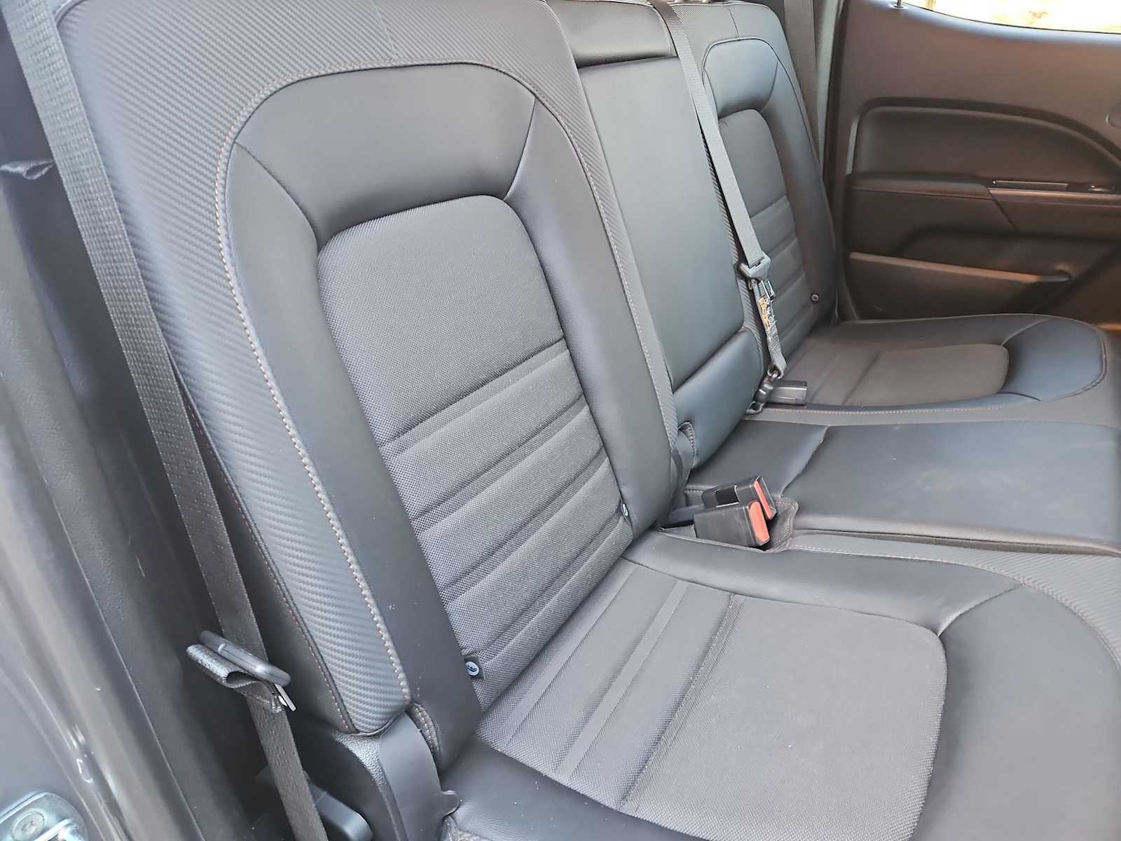 Thumbnail: 2021 GMC Canyon - 21