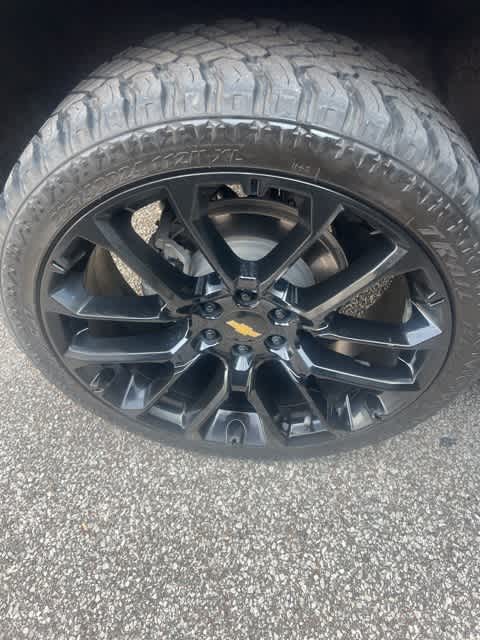 Thumbnail: 2023 Chevrolet Tahoe - 19
