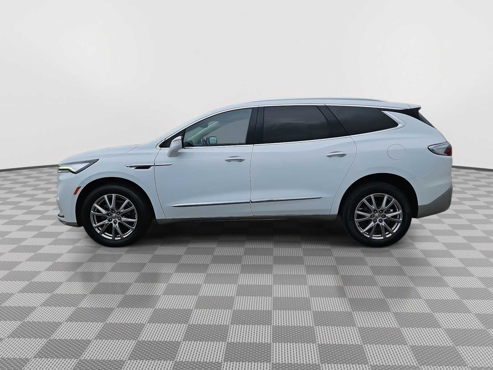 Thumbnail: 2023 Buick Enclave - 5