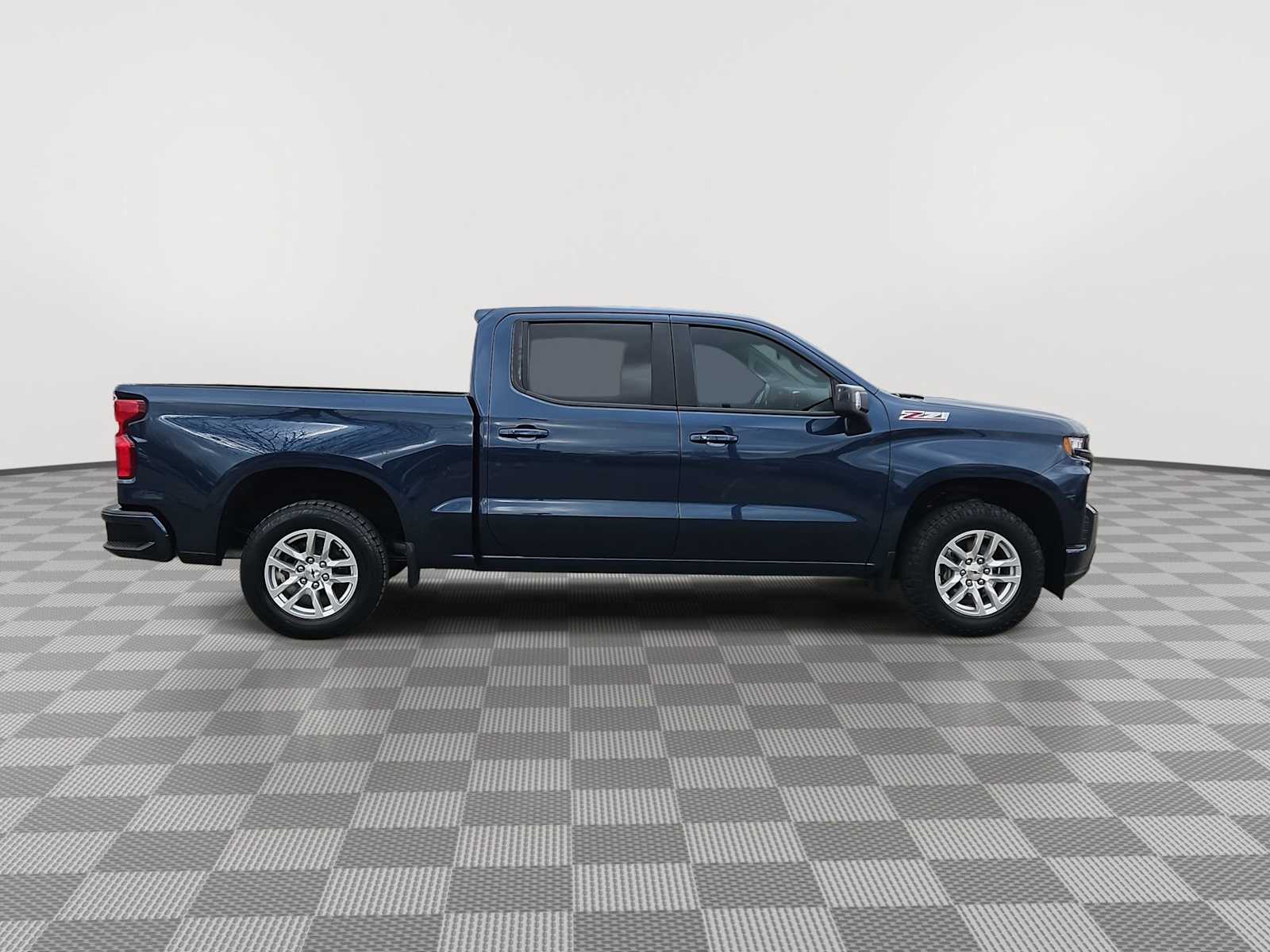 Thumbnail: 2020 Chevrolet Silverado 1500 - 9