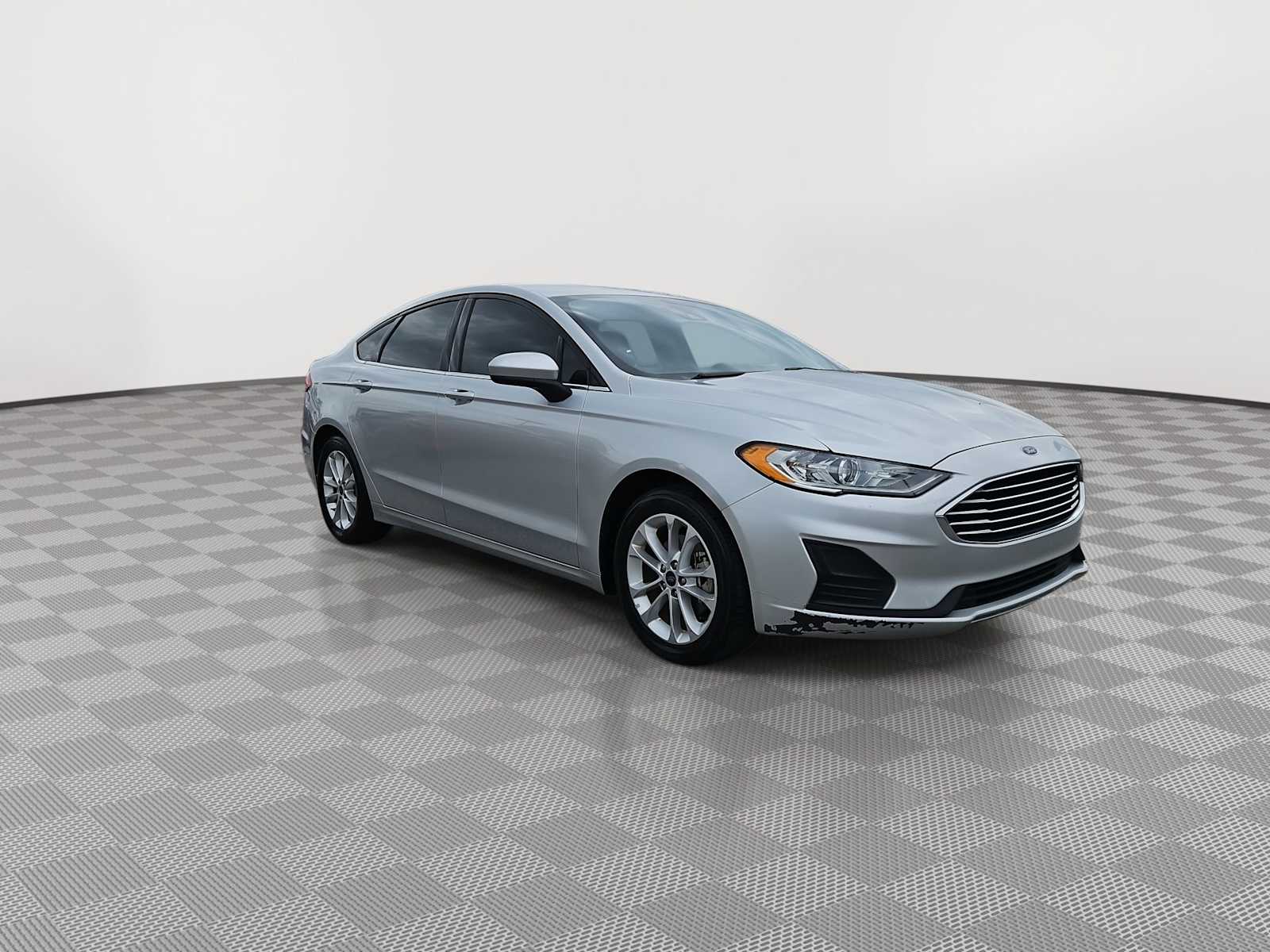Thumbnail: 2019 Ford Fusion - 2