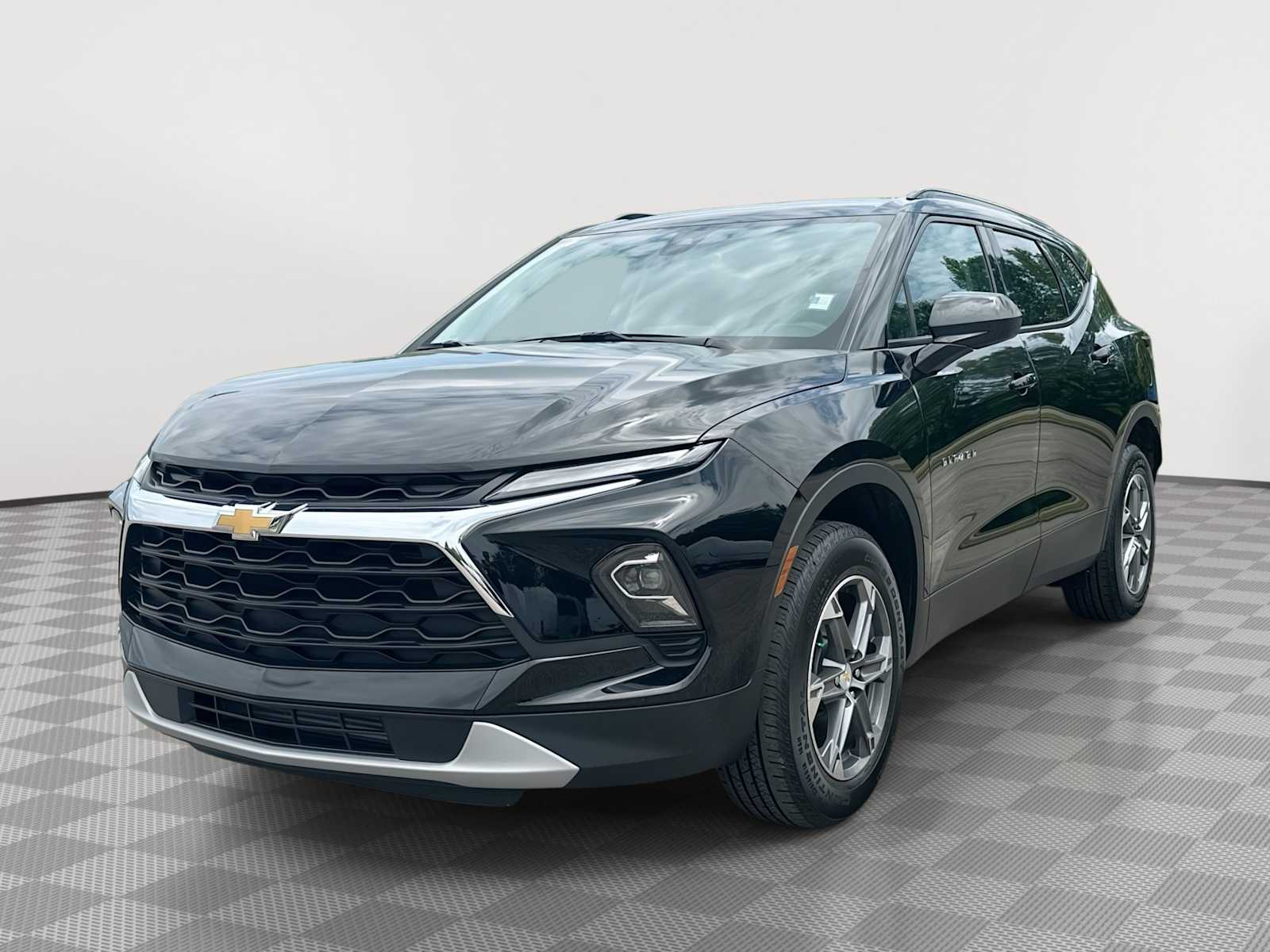 Thumbnail: 2024 Chevrolet Blazer - 1