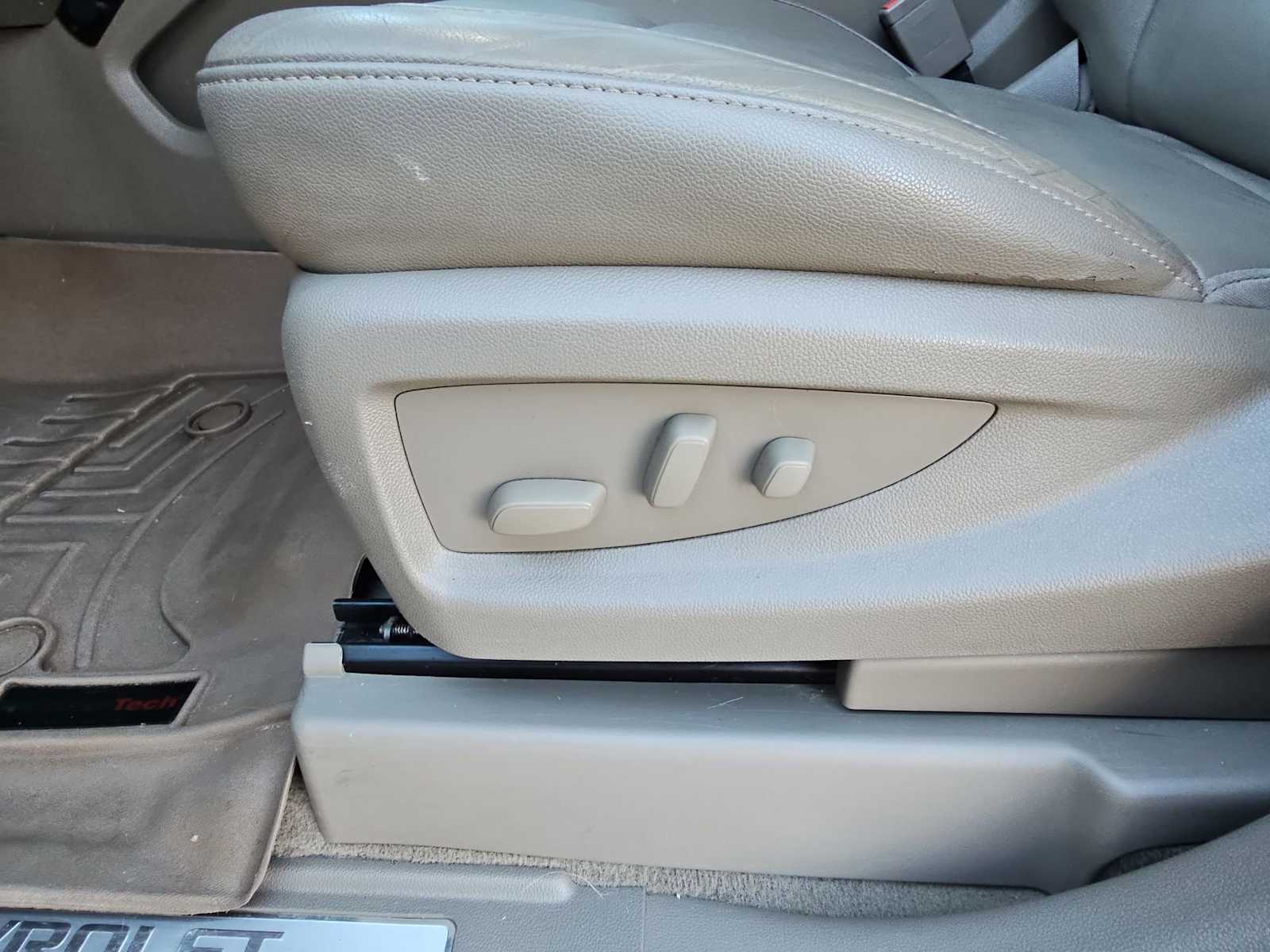 Thumbnail: 2020 Chevrolet Suburban - 17