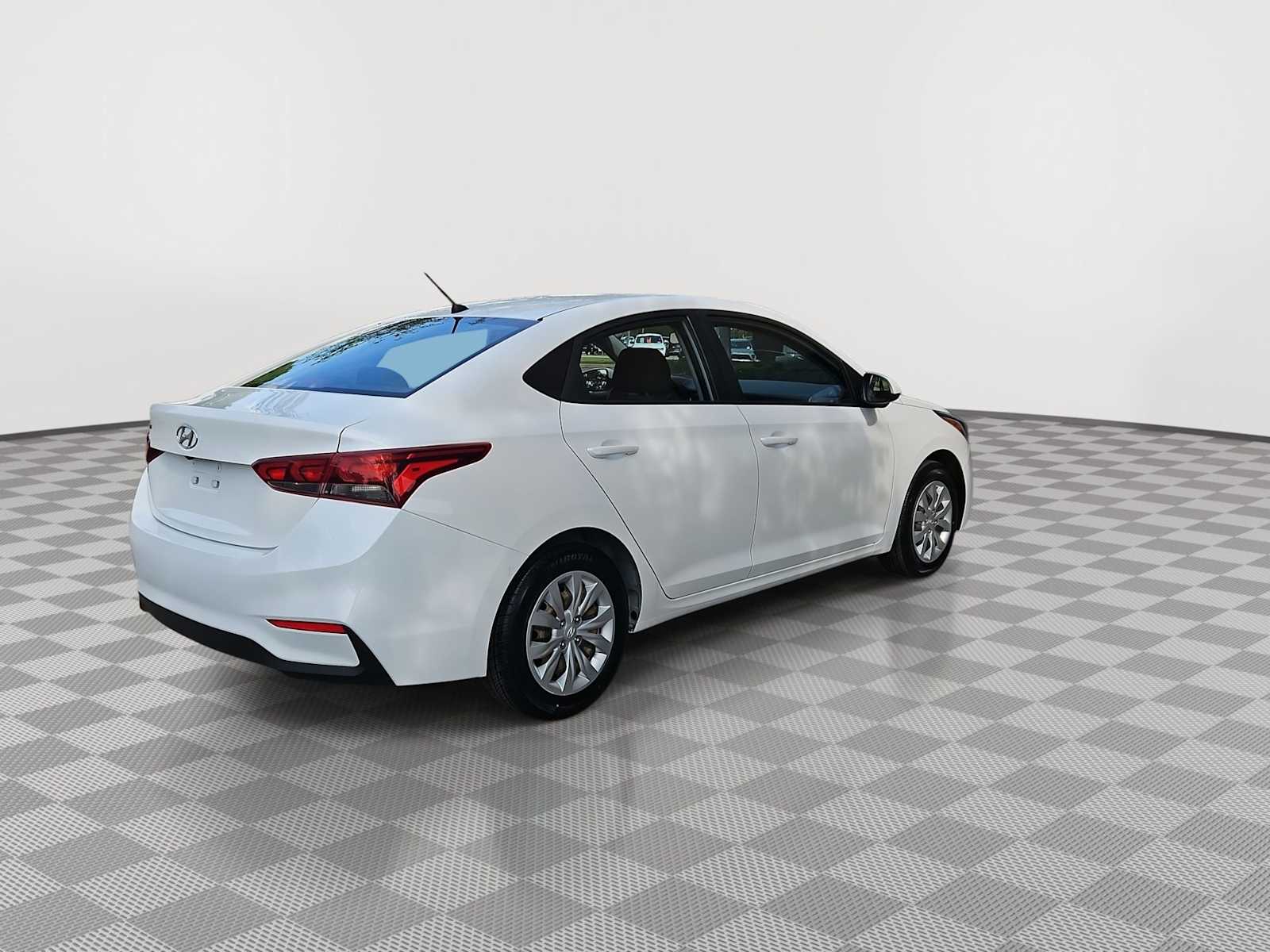 Thumbnail: 2020 Hyundai Accent - 8