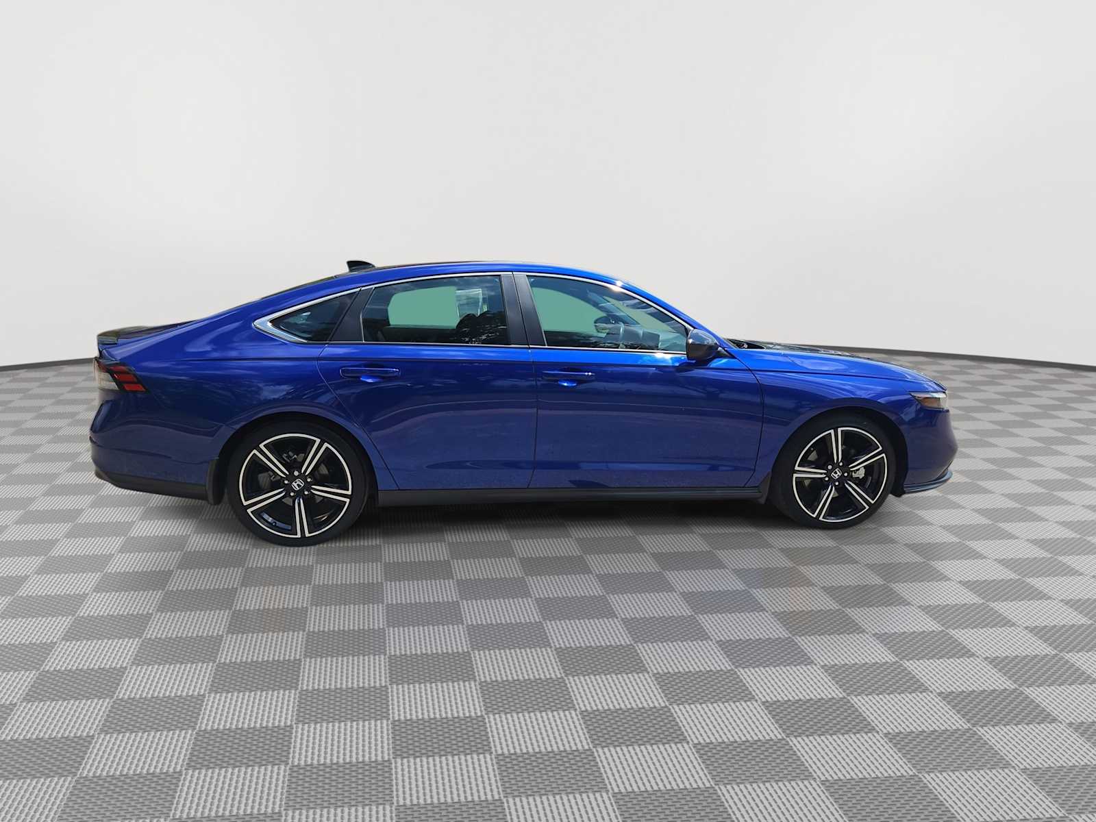 Thumbnail: 2023 Honda Accord - 9