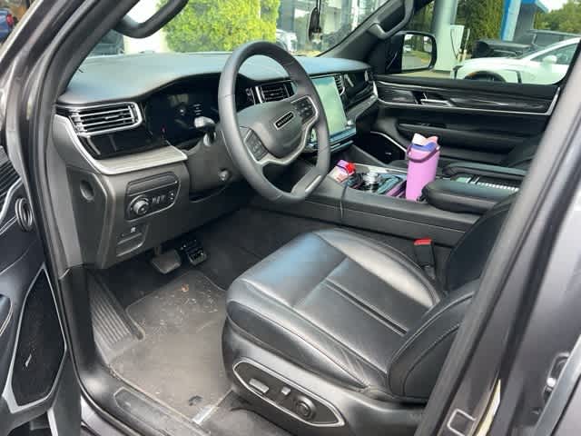 Thumbnail: 2022 Jeep Wagoneer - 8