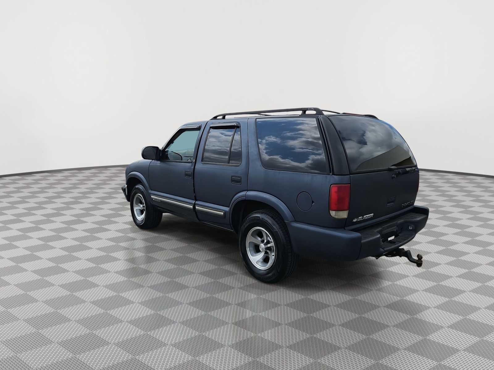 Thumbnail: 2000 Chevrolet Blazer - 10